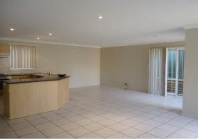 30 Glenrowan Avenue, NSW 2155, 3 Bedrooms Bedrooms, ,2 BathroomsBathrooms,House,Let,Glenrowan Avenue,1187